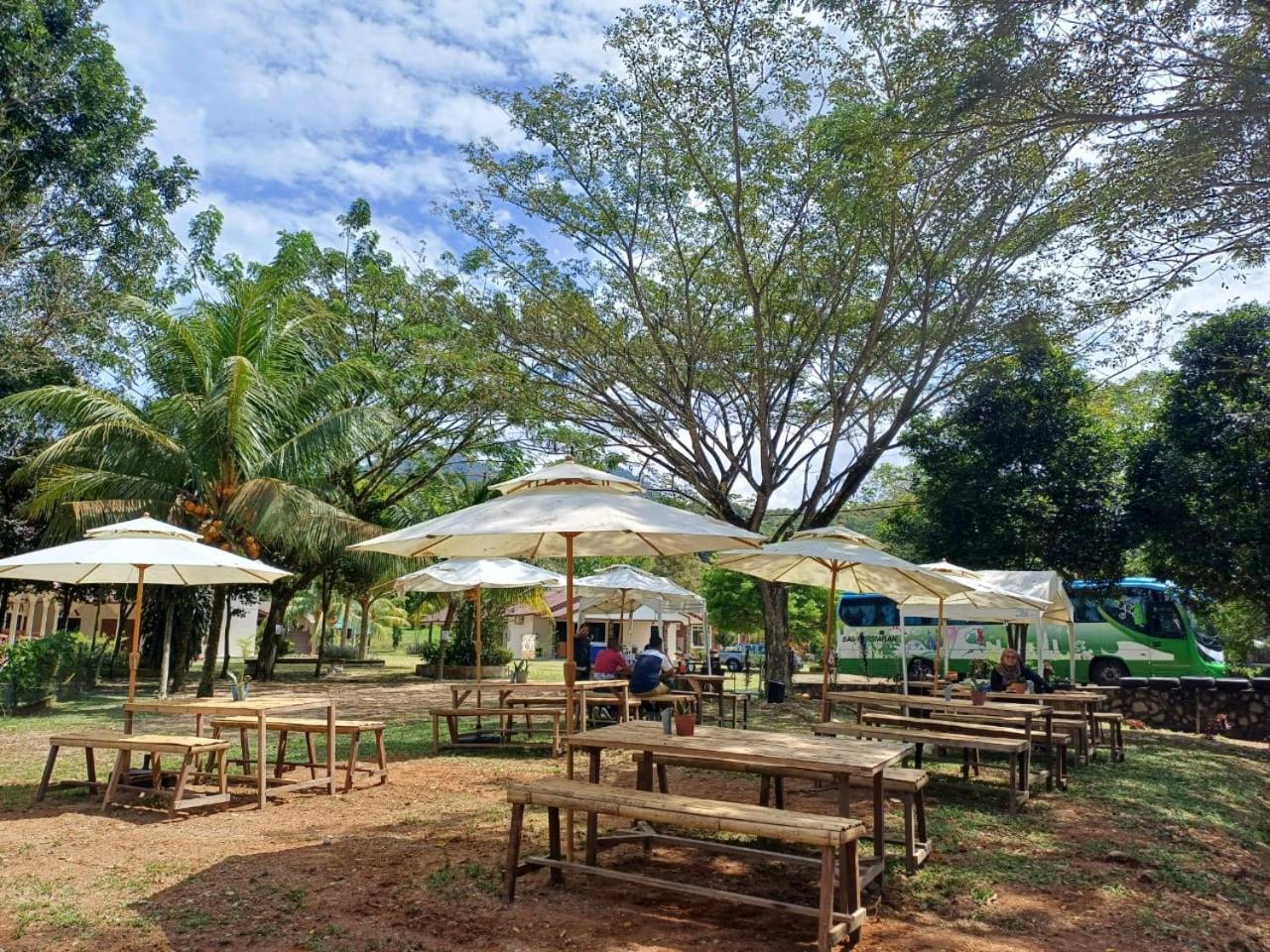 Lemuni Retreat & Training Centre - Kerling, Selangor Ξενοδοχείο Εξωτερικό φωτογραφία
