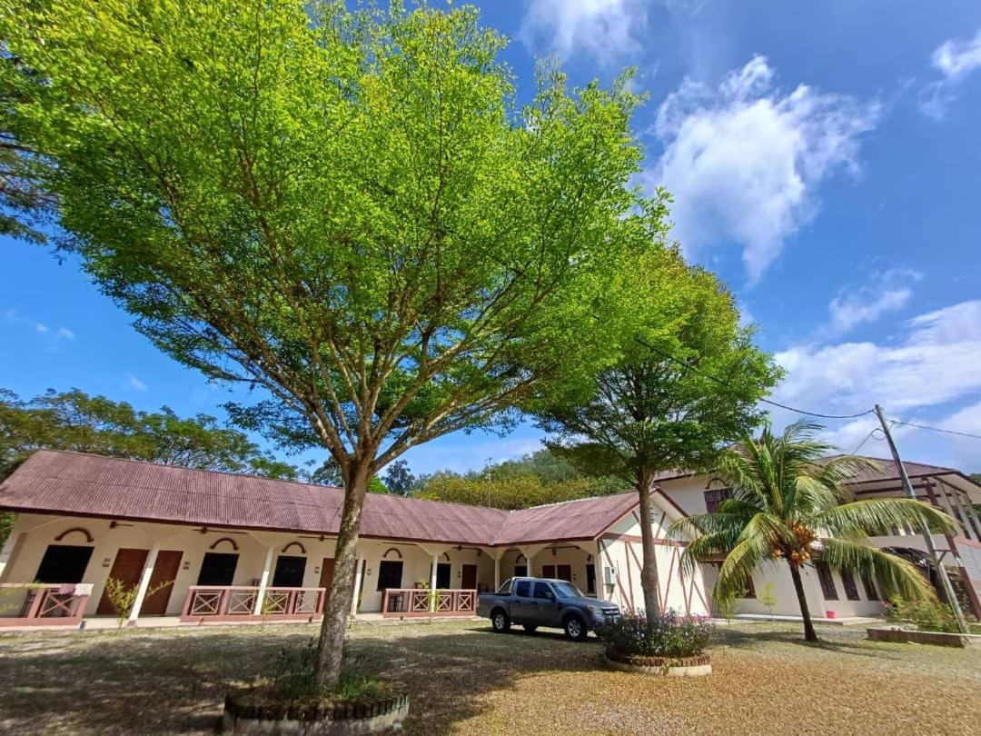 Lemuni Retreat & Training Centre - Kerling, Selangor Ξενοδοχείο Εξωτερικό φωτογραφία